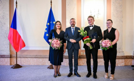 Tereza Šustrová, Vasil Kostin a Markéta Kocmanová získali Cenu vlády nadanému studentovi