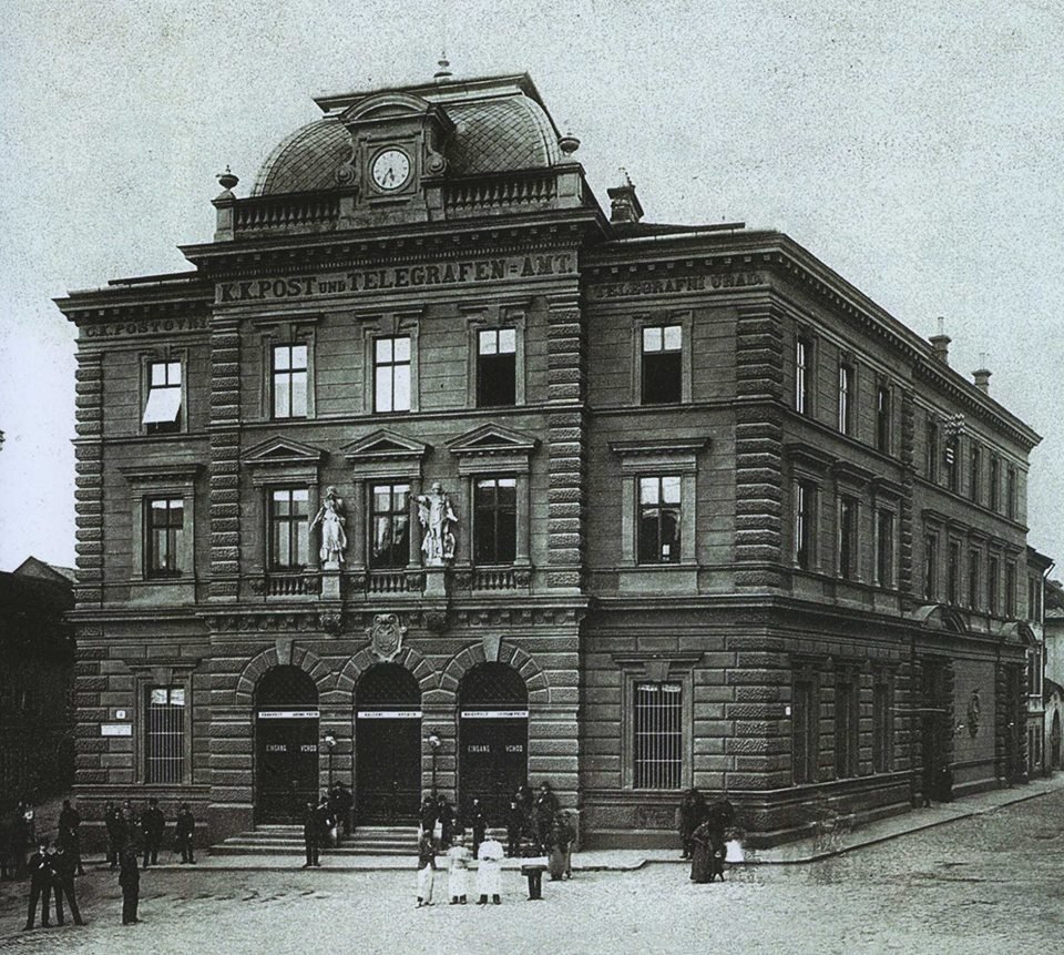 Pošta v Olomouci by měla zůstat na náměstí