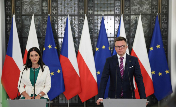 Předsedkyně Sněmovny ve Varšavě jednala o česko-polské bezpečnostní spolupráci